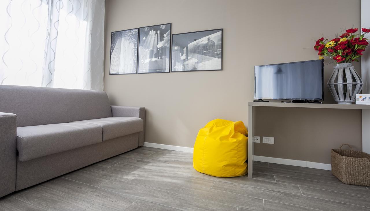 Italianway-Cadorna 10A Flat Apartment Милано Екстериор снимка